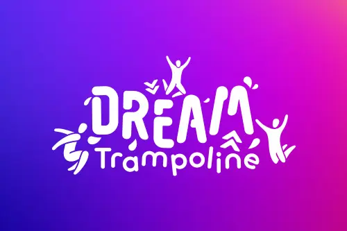 Dream Əyləncə Mərkəzi üçün Sevincli və Dinamik Loqo Dizaynı